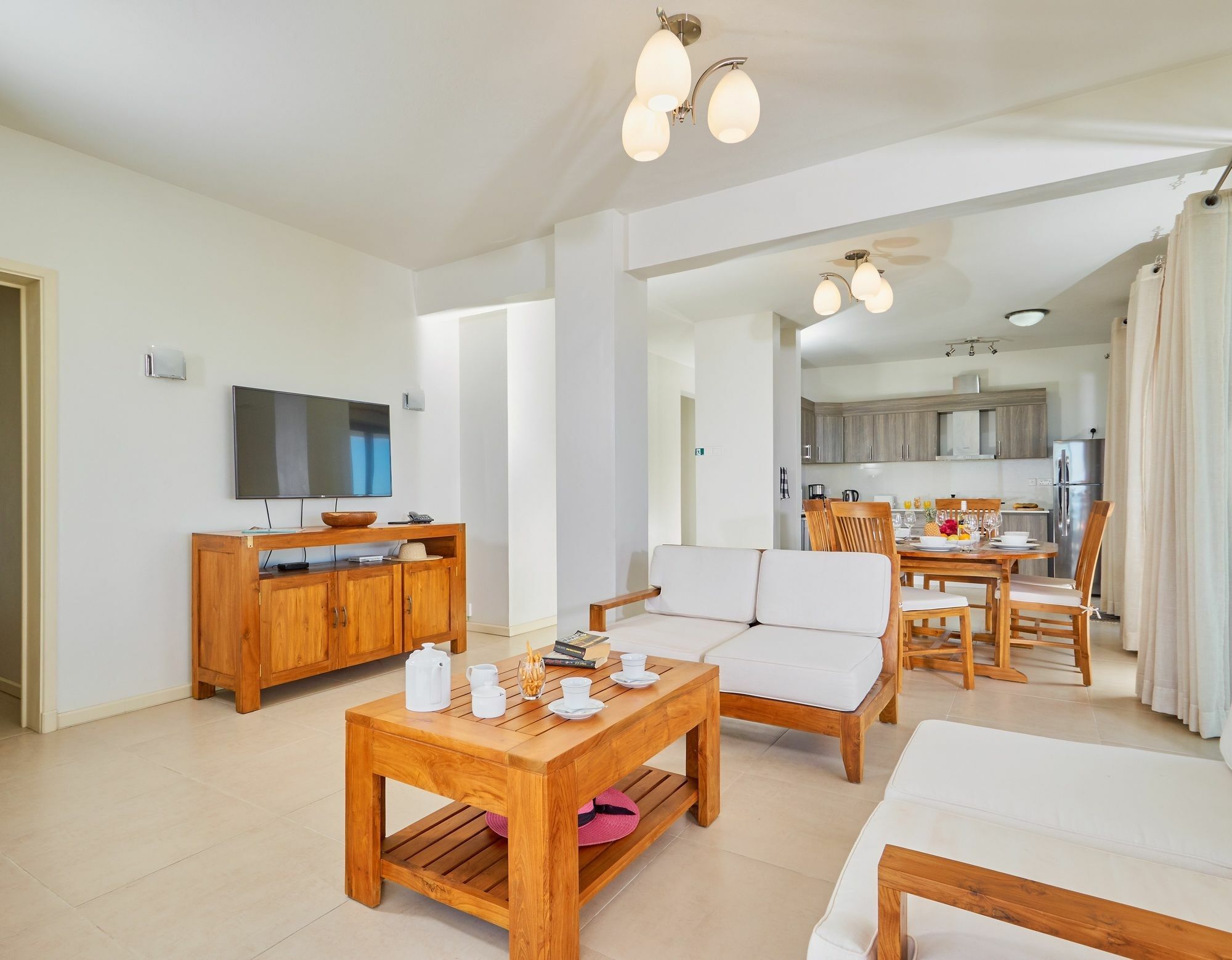 Liberty Drive Apartments & Penthouses By Lov Trou aux Biches Eksteriør billede